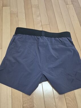 Ten Thousand TACTICAL SHORT